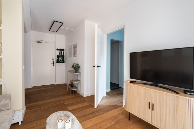 appartement Schiermonnikoog boszicht 16b woonkamer slaapkamer badkamer 