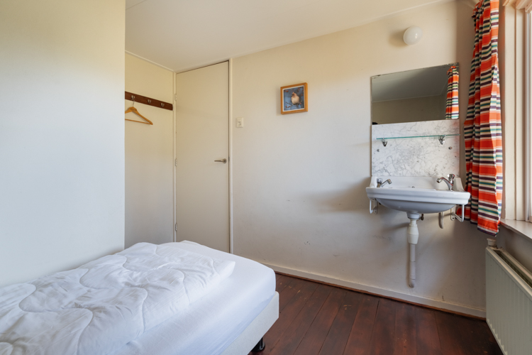 Vakantiehuis Inter Maria slaapkamer beneden eenpersoons schiermonnikoog