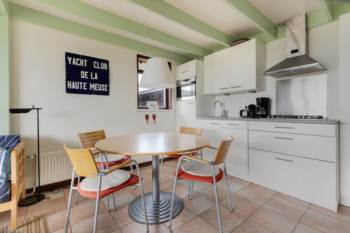 interieur open keuken noderstraun 88 appartement schiermonnikoog