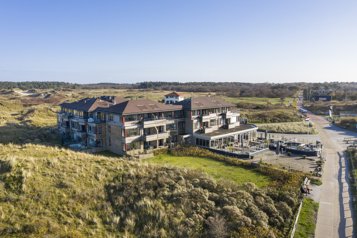 luchtfoto badweg noderstraun appartementen schiermonnikoog