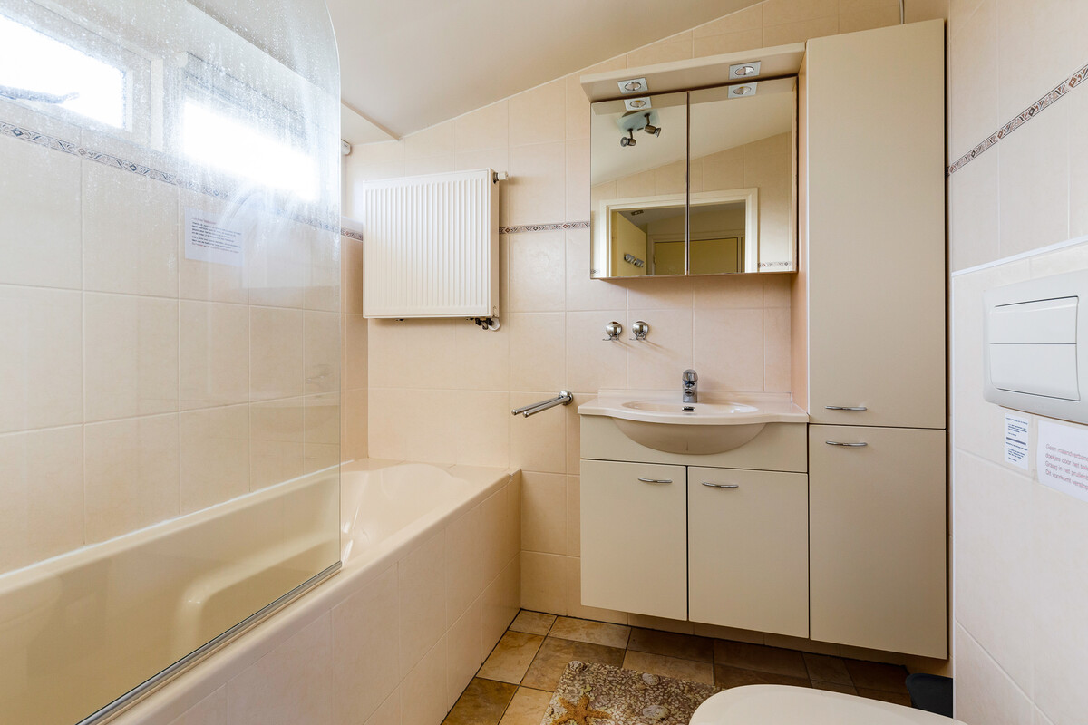 badkamer ligbad bungalow schiermonnikoog