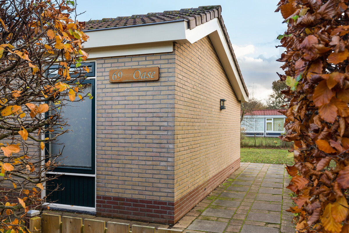 buitenkant ingang oase bungalow schiermonnikoog