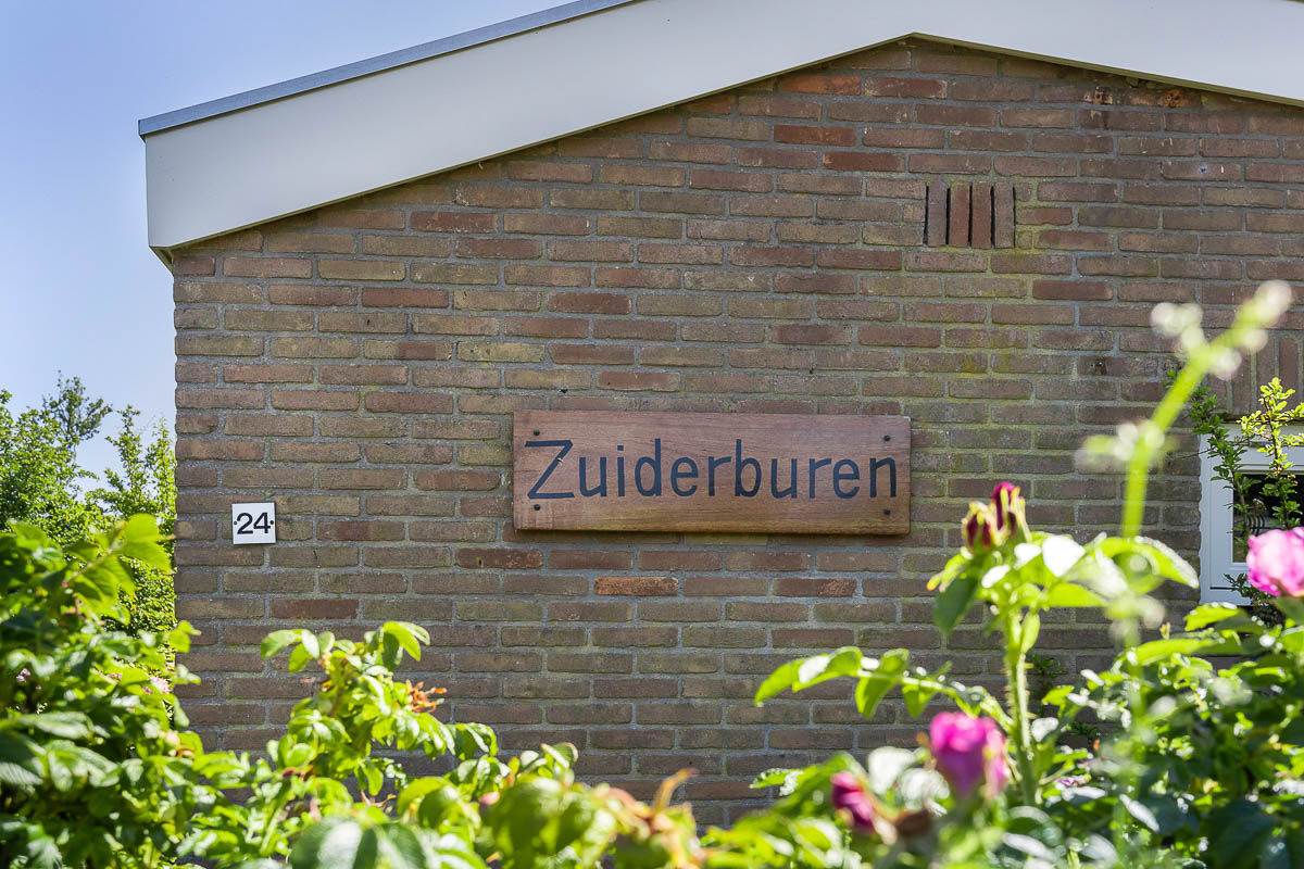 naambord van vakantiehuisje schiermonnikoog zuiderburen