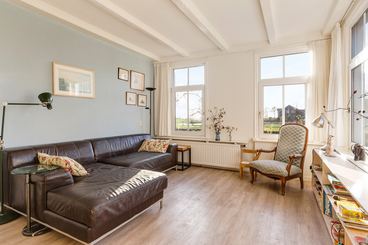 Zitkamer woonkamer vakantiehuis schiermonnikoog zevenhuizen