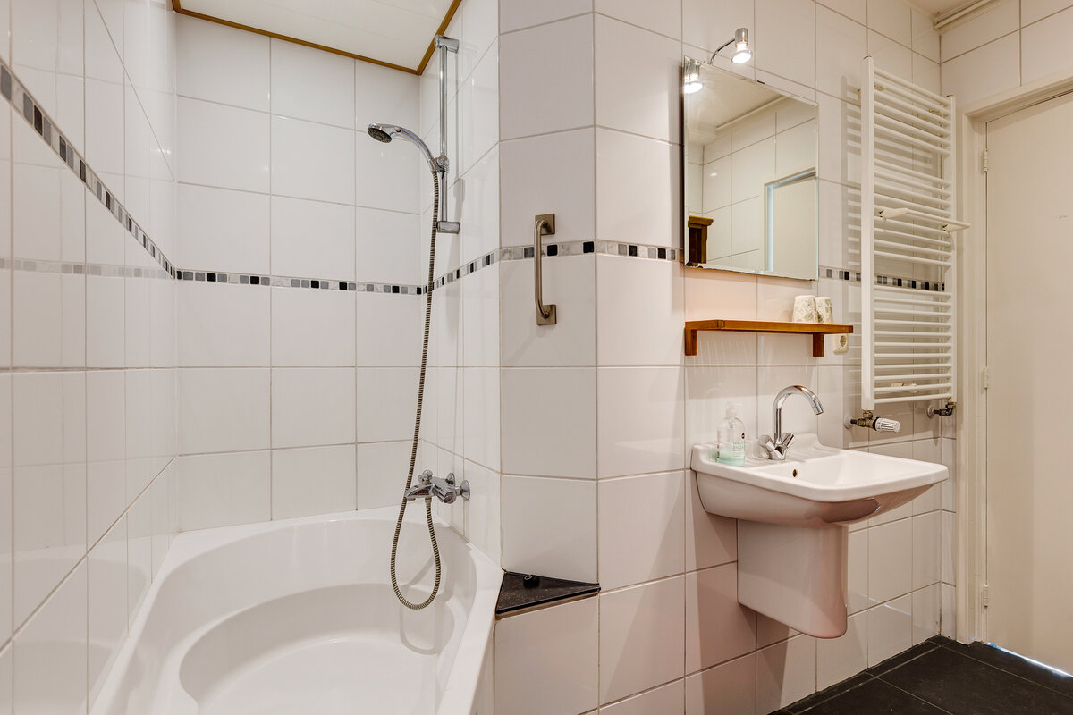badkamer douche vakantiehuis schiermonnikoog zevenhuizen